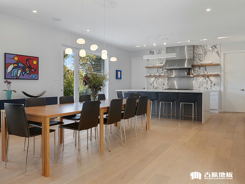 地暖多層實(shí)木地板安裝