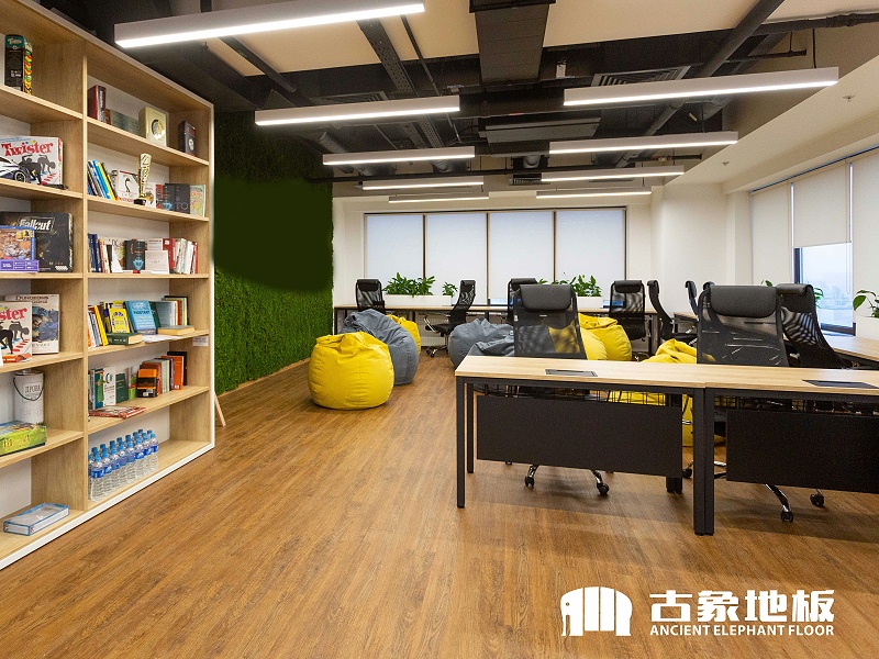 辦公室木地板