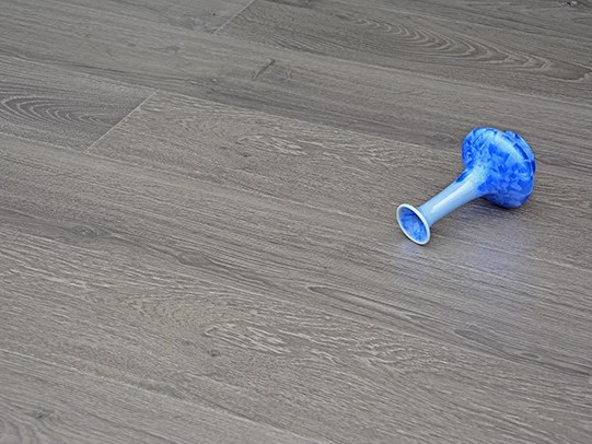 古象強(qiáng)化地板·哈根灰梨-J6352 強(qiáng)化地板