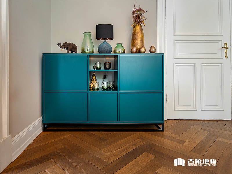 漆面人字拼多層實木地板