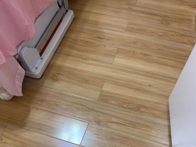 2021年怎么選購(gòu)強(qiáng)化地板