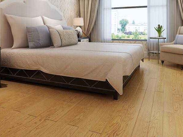 再不保養(yǎng)，你家強(qiáng)化地板就報(bào)廢啦