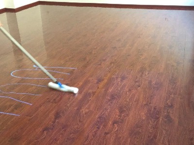 木地板保養(yǎng)三部曲