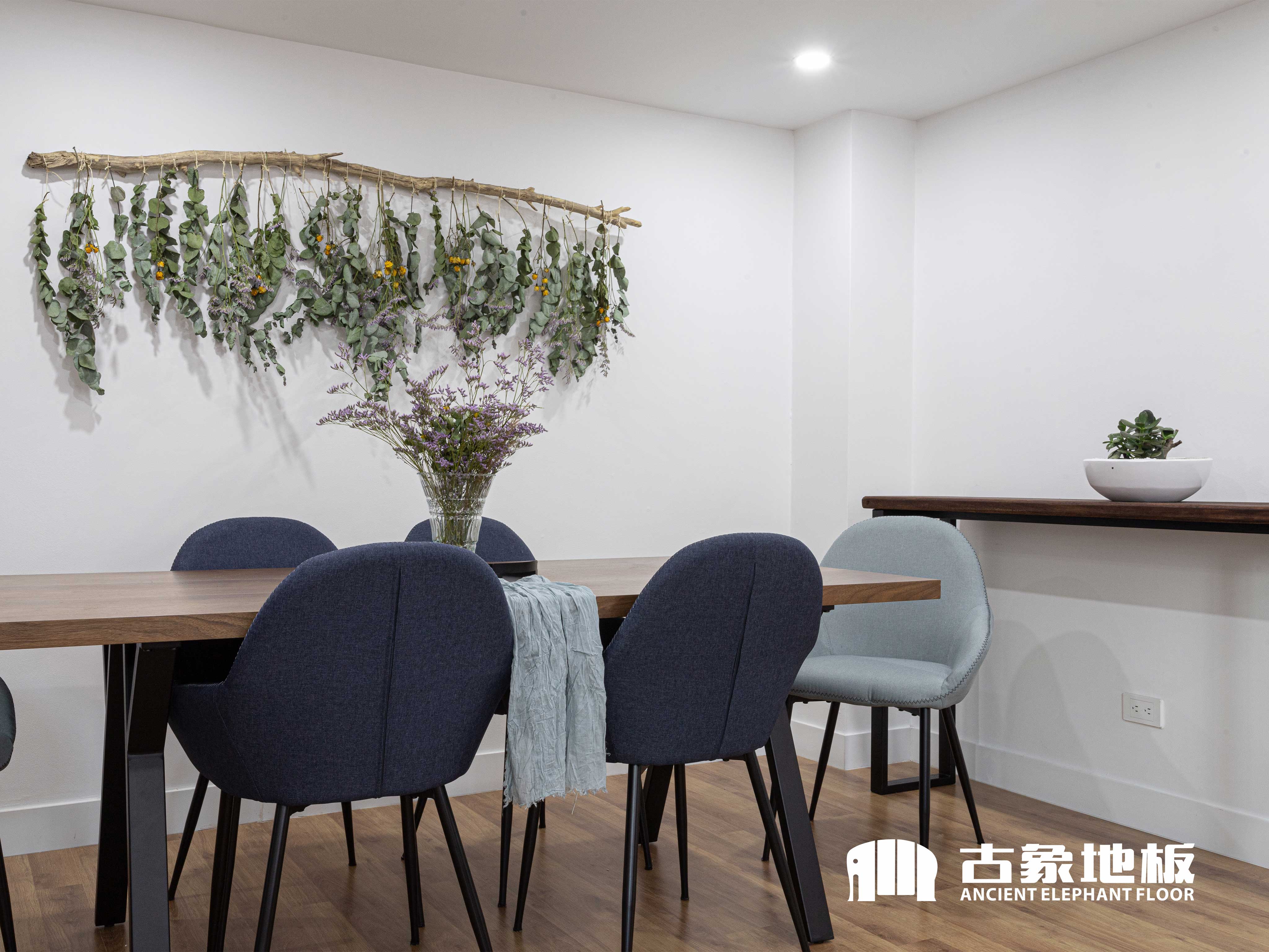 舊房改造時瓷磚上鋪木地板的方法與注意事項(xiàng)