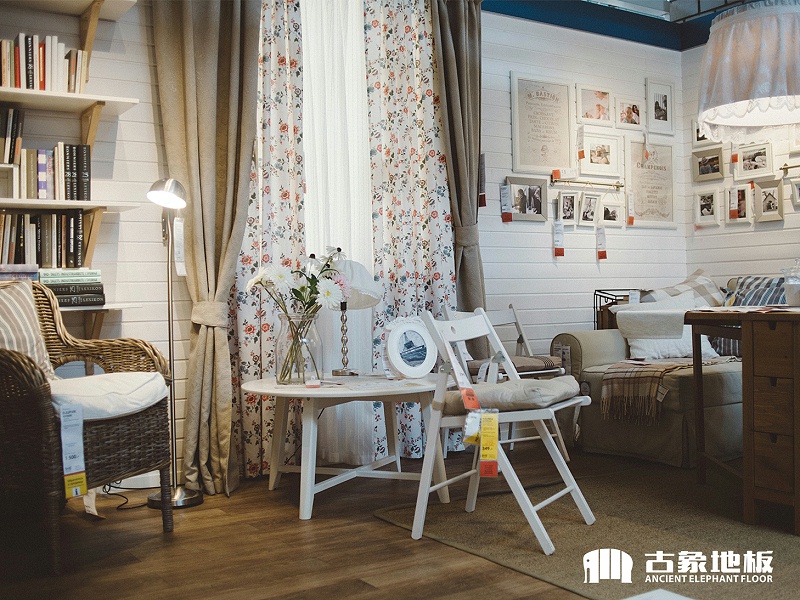 強(qiáng)化地板全屋通鋪