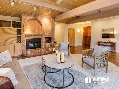 鋪裝強(qiáng)化地板如何選擇工人