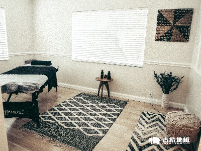 如何對實木地板的干縮離縫現(xiàn)象進行處理