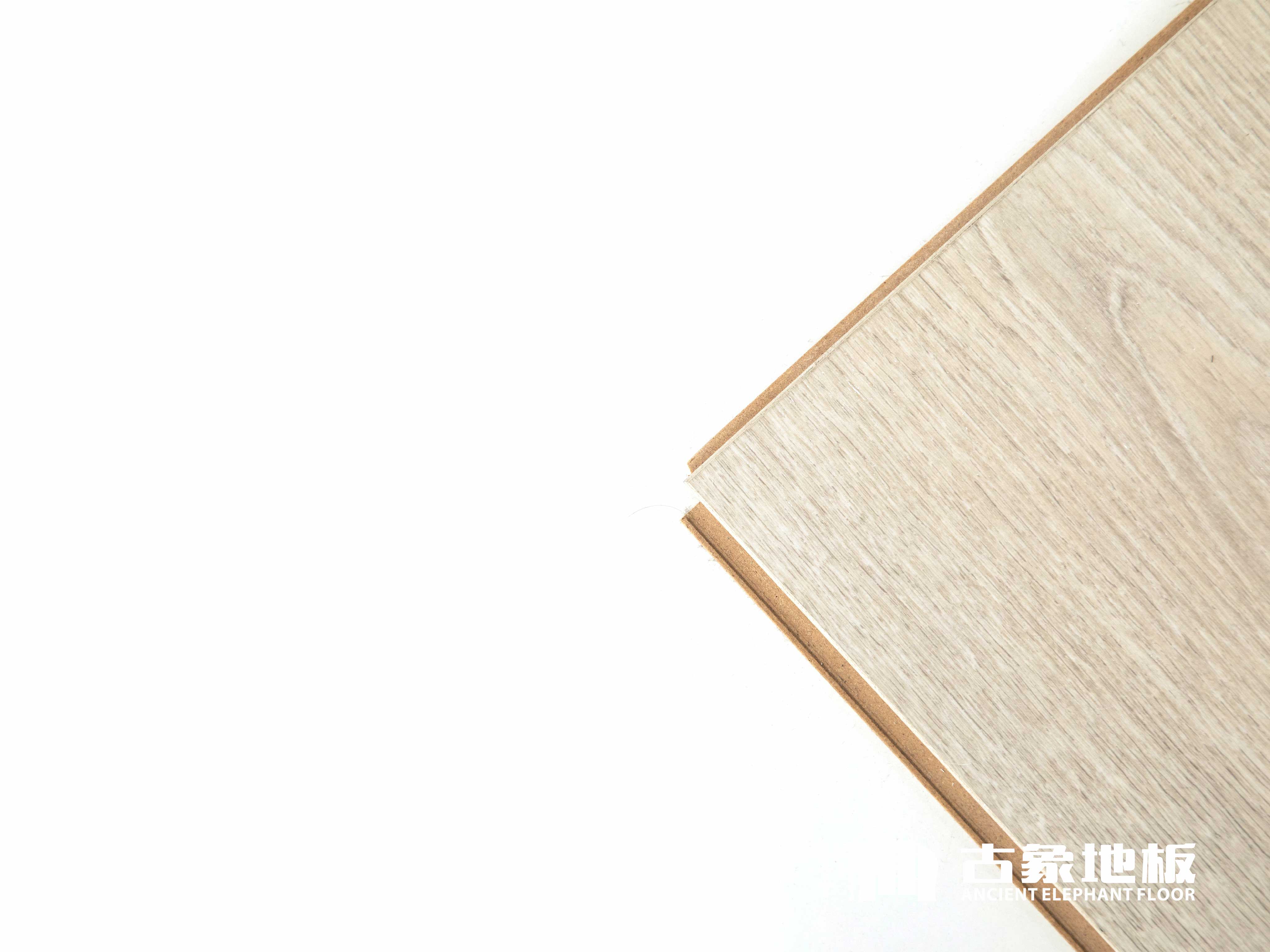 如何選擇強(qiáng)化地板的厚度