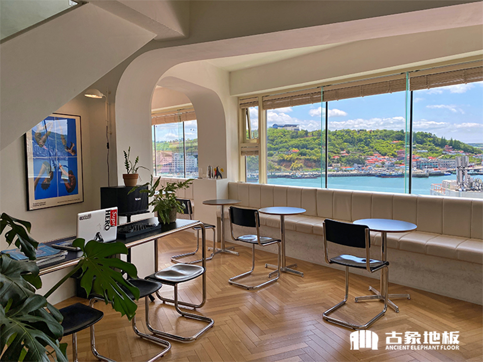 剛鋪好的人字拼地板可以立馬入住嗎