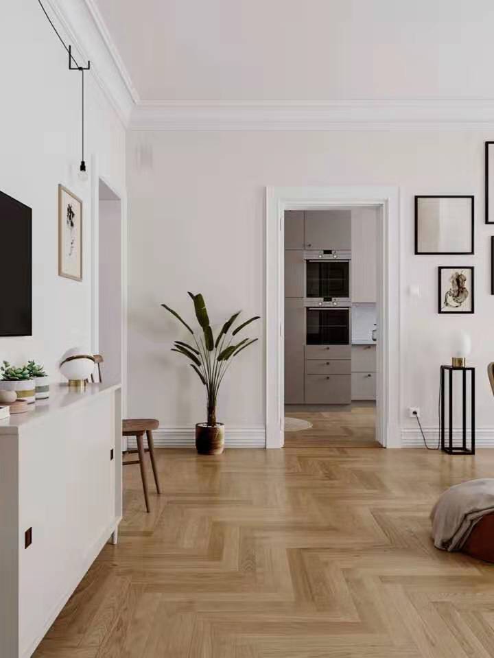 多層實(shí)木地板