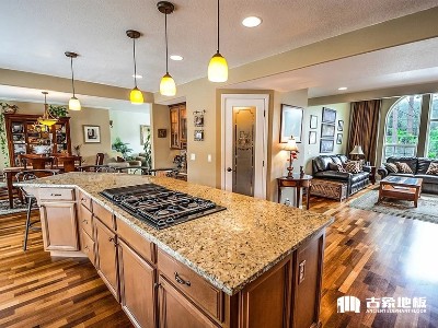 木地板廠家是怎樣處理木材的干縮濕脹的