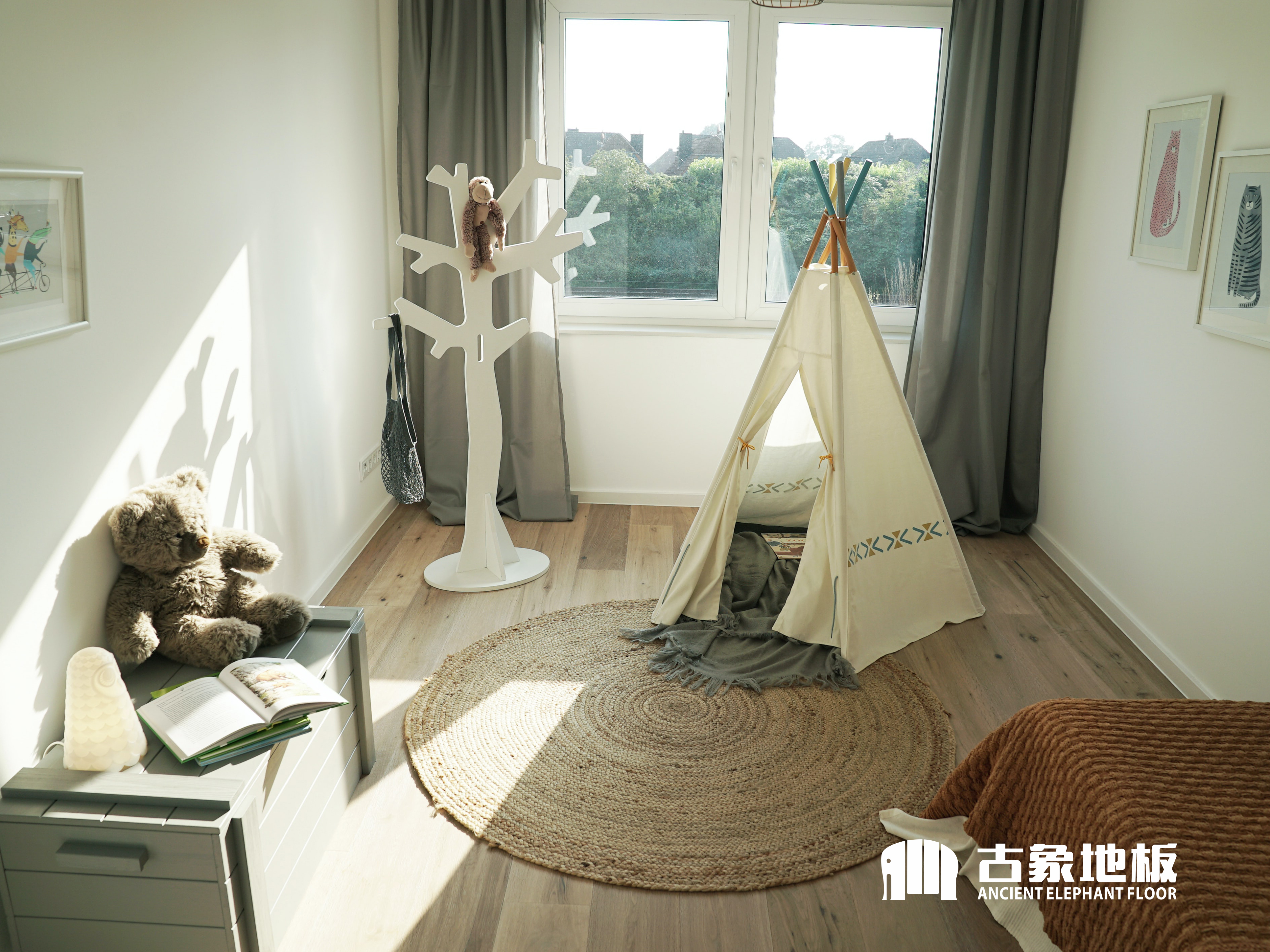 強(qiáng)化地板鋪裝流程二三步